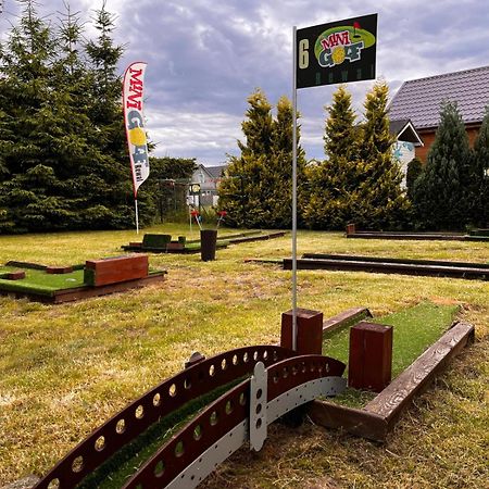 Villa Honoratka Z Prywatnym Polem Do Gry W Mini Golf Rewal Bagian luar foto